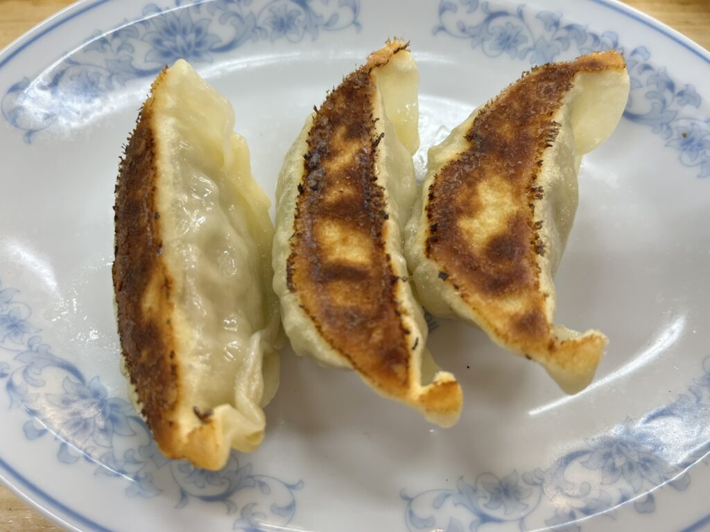 ぎょうざの満州餃子